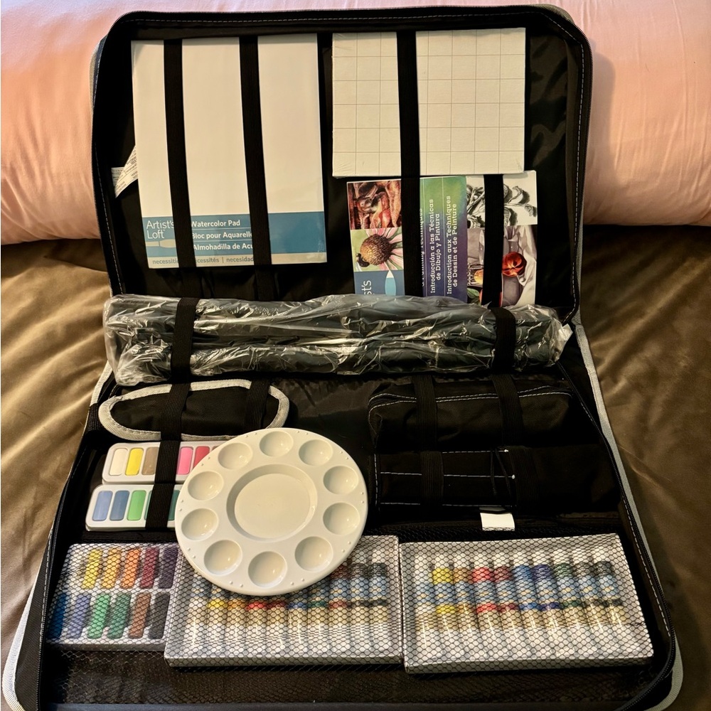 Michael’s Artist’s Loft™ 101 Piece Deluxe Easel Art Set w Carry Case